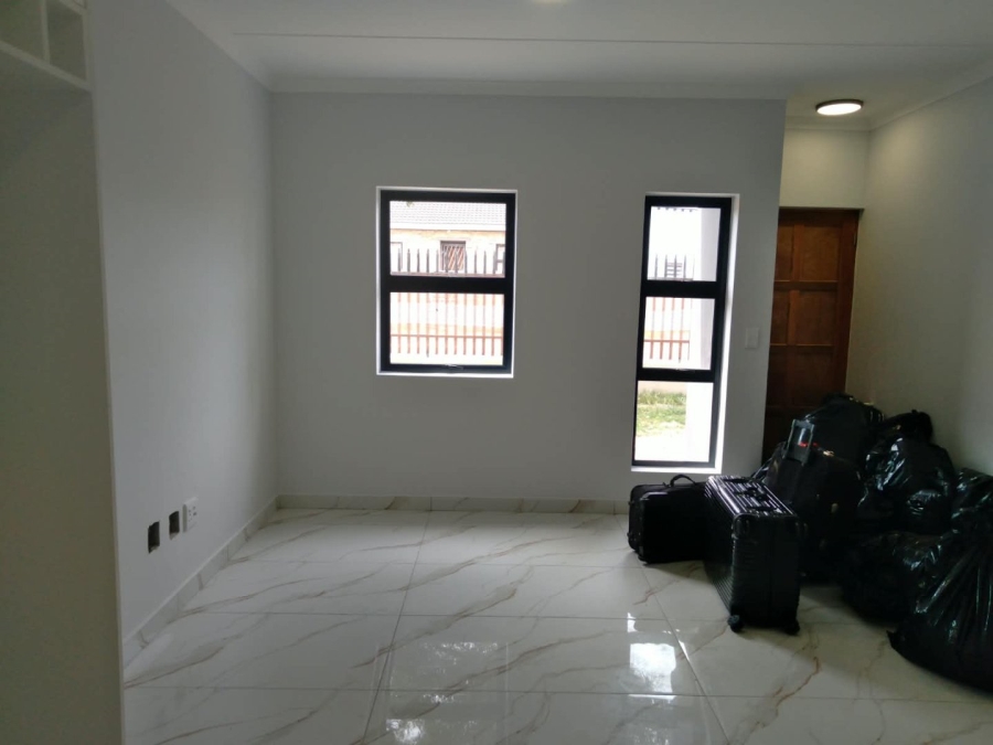 2 Bedroom Property for Sale in Ruyterwacht Western Cape
